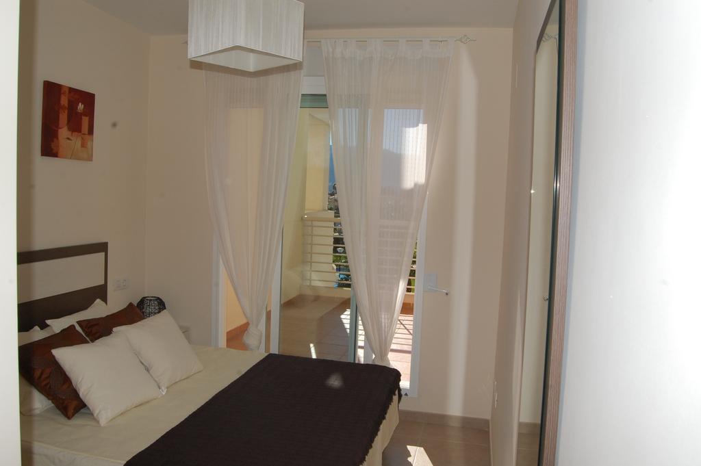 Coll Verd Apartment Denia Bilik gambar